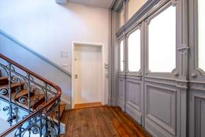 Stilvolle Altbauetage in denkmalgeschütztem Prachtbau – Exklusives Wohnen in bester Mainzer Lage – Die vollständige Adresse der Immobilie erhältst du vom Anbieter., 55116 Altstadt, Mainz – Vorschaubild 15