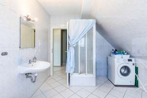 Ideale Kapitalanlage: Großzügige 3,5-Zimmer-Dachgeschosswohnung mit PKW-Stellplatz in Wellingdorf – Die vollständige Adresse der Immobilie erhältst du vom Anbieter., 24148 Wellingdorf, Kiel – Vorschaubild 11