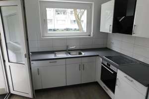 Einzugsbereite EG-Wohnung mit Einbauküche und Balkon! – Flözstr. 22, 44799 Wiemelhausen, Bochum – Vorschaubild 7