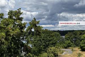 IMMOBERLIN.DE - Wasserblick! Adrette Dachgeschosswohnung mit Westterrasse in gefragter Lage – Die vollständige Adresse der Immobilie erhältst du vom Anbieter., 13507 Tegel, Berlin – Vorschaubild 1