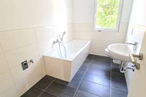 Neu! sanierte 116 m² - 5-Zi, Gast-WC, Balkon – Windmühlenstr. 5b, 39126 Rothensee, Magdeburg – Vorschaubild 3