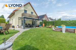 Familienfreundliches Zuhause mit Gartenidylle, Pool und Photovoltaik – Erfurt – Vorschaubild 1