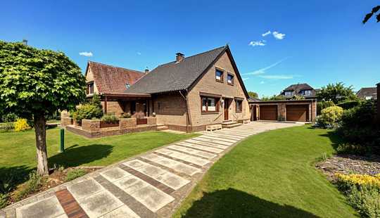 Bild von Gemütliches Einfamilienhaus mit separatem Bauplatz in Heide
