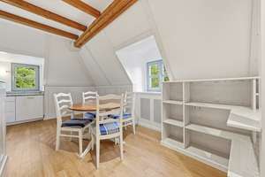 Mehrfamilienhaus mit Villencharakter auf großzügigem Grundstück in Garching – Die vollständige Adresse der Immobilie erhältst du vom Anbieter., 85748 Garching bei München – Vorschaubild 6