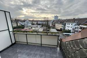 Sonnige 1-Zimmer-Dachgeschosswohnung mit Balkon in Krefeld – Viktoriastr. 138, 47799 Cracau, Krefeld – Vorschaubild 8
