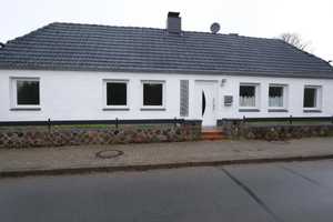 Wohnen in einer Ebene: Einfamilienhaus in Klein-Wittensee – Rendsburg-Eckernförde (Kreis) – Vorschaubild 1