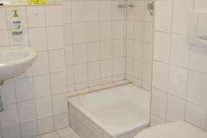 Studenten aufgepasst! Ihr neues Zuhause! ++gemütlich und hell++  – Thujaweg 9, 76149 Neureut, Karlsruhe – Vorschaubild 5