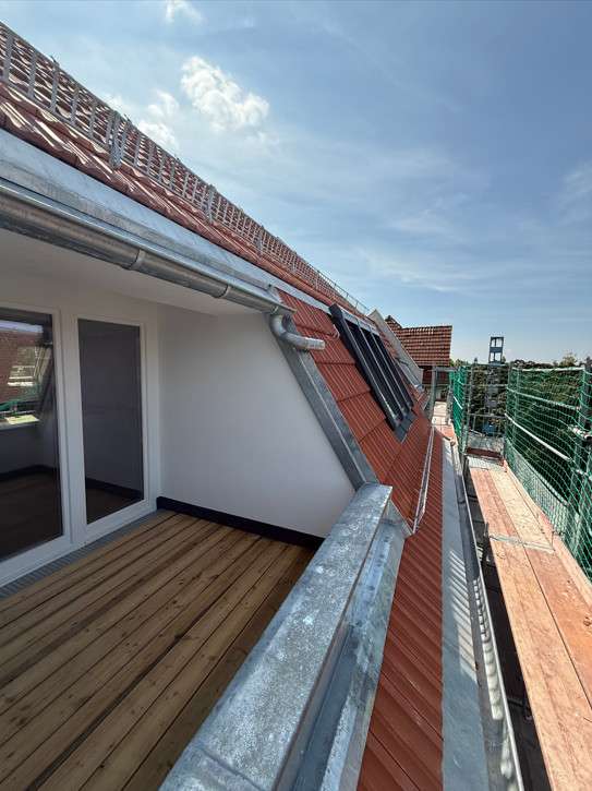 Dachgeschosswohnung im geschlossenen Rohbau: 79 m² pure Gestaltungsmöglichkeit in Schmargendorf!, Berlin – Bild 1