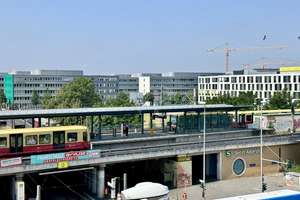 Barrierefreies Apartment mit separater Küche, verglaster Loggia und Weitblick – Die vollständige Adresse der Immobilie erhältst du vom Anbieter., 12489 Adlershof, Berlin – Vorschaubild 8