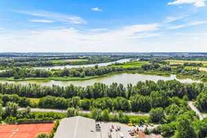 Neuwertig, modern & stilvoll! Energieeffizentes Einfamilienhaus mit traumhaft großem Garten – Regensburg (Kreis) – Vorschaubild 39