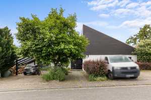 Property thumbnail 2