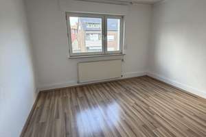 Zentral gelegene helle 3,5-Zimmer-Wohnung in Bielefeld – Die vollständige Adresse der Immobilie erhältst du vom Anbieter., 33607 Mitte, Bielefeld – Vorschaubild 5