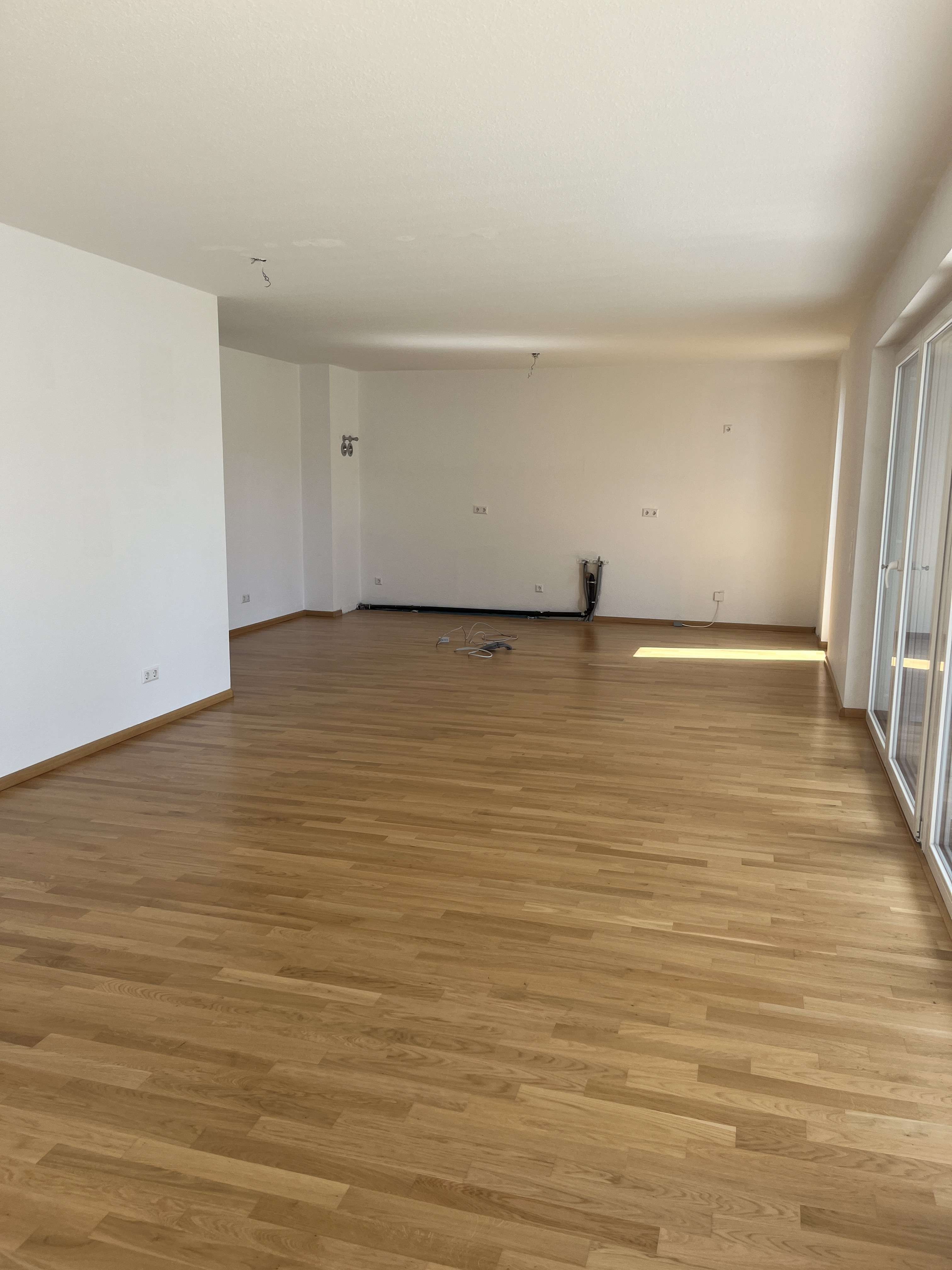 Immobilie in Heitersheim - Ihr neues Zuhause in Heitersheim – Erdgeschosswohnung mit Terrasse & Garten, sofort bezugsfrei! - Bild 2