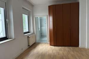 Geschichte zum Anfassen — Charaktervolles Wohn‑ und Geschäftshaus im Herzen von Krefeld-Uerdingen – Die vollständige Adresse der Immobilie erhältst du vom Anbieter., 47829 Uerdingen, Krefeld – Vorschaubild 9