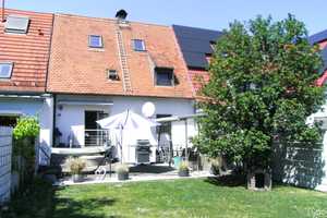 Geräumiges Reihenmittelhaus in ruhiger Lage – Landshut – Vorschaubild 1