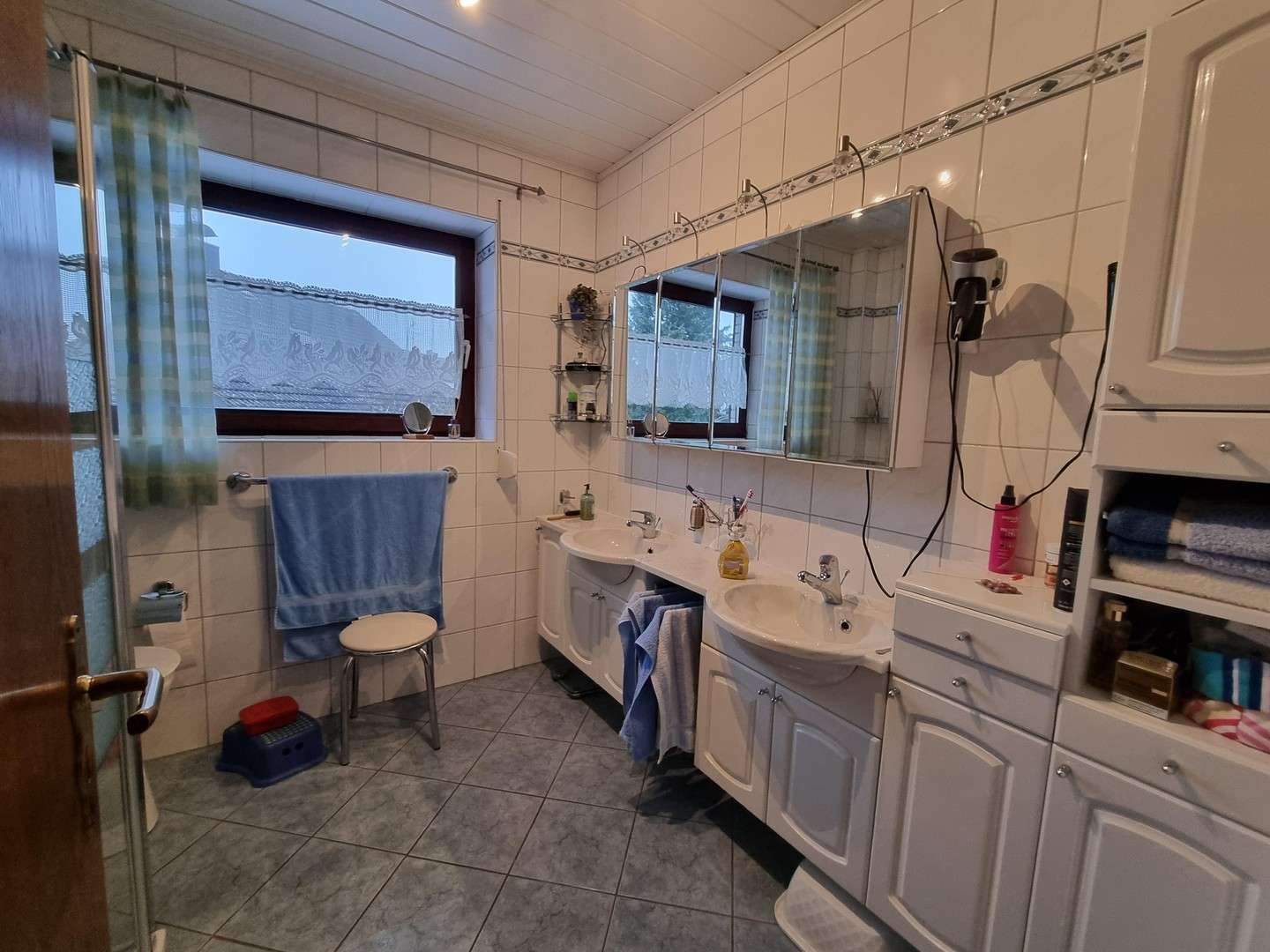 Immobilie in Embsen - Walmdachbungalow mit Einliegerwohnung - Bild 0