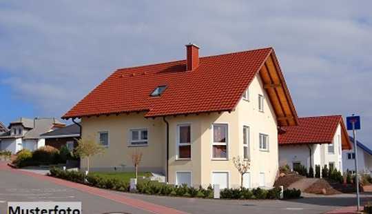 Bild von Einfamilien-Doppelhaushälfte mit praktischer Kellergarage - provisionsfrei