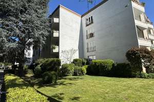 Wohnen in Bestlage - Dachwohnung  am Volksgarten  mit großzügigem Grundriss *Balkon*Garage* – Volksgartenstraße 50, 50677 Neustadt/Süd, Köln – Vorschaubild 3