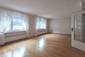 Citynahe Eigentumswohnung mit 5 Zimmern, Balkon und Teilungsmöglichkeit – Die vollständige Adresse der Immobilie erhältst du vom Anbieter., 42853 Scheid, Remscheid – Vorschaubild 2