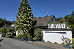 Gräfrath: Tolles 1-2 Fam.-Haus, mit Sauna und Schwimmbad - am Waldrand - sucht neue Familie! – Die vollständige Adresse der Immobilie erhältst du vom Anbieter., 42653 Gräfrath, Solingen – Vorschaubild 6