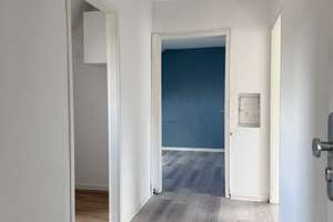 Kaltental, „WG-Haus statt WG-Zimmer: Drei abgeschlossene Wohnungen für feste 3er-Teams“ – Engelboldstr. 103, 70569 Kaltental, Stuttgart – Vorschaubild 20