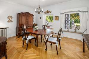 Großzügige Villa in bevorzugter Lage – Die vollständige Adresse der Immobilie erhältst du vom Anbieter., 22391 Wellingsbüttel, Hamburg – Vorschaubild 6