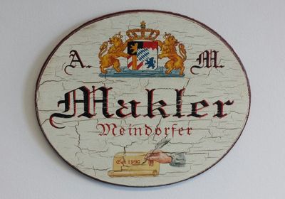3-Zimmerwohnung im 1. Stock mit Balkon und Stellplatz im Zentrum von Mainburg!