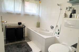 ***4 Zi. Dachgeschosswohnung mit einem sehr schönen Ausblick *** – Zeppelinstraße x, 70193 Kräherwald, Stuttgart – Vorschaubild 5