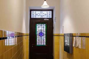 Lebendiges Stadtleben im Herzen des Domviertels! Dielenböden, Balkon, Wohnküche!  Baudenkmal! – Die vollständige Adresse der Immobilie erhältst du vom Anbieter., 86152 Innenstadt. St. Ulrich-Dom, Augsburg – Vorschaubild 8