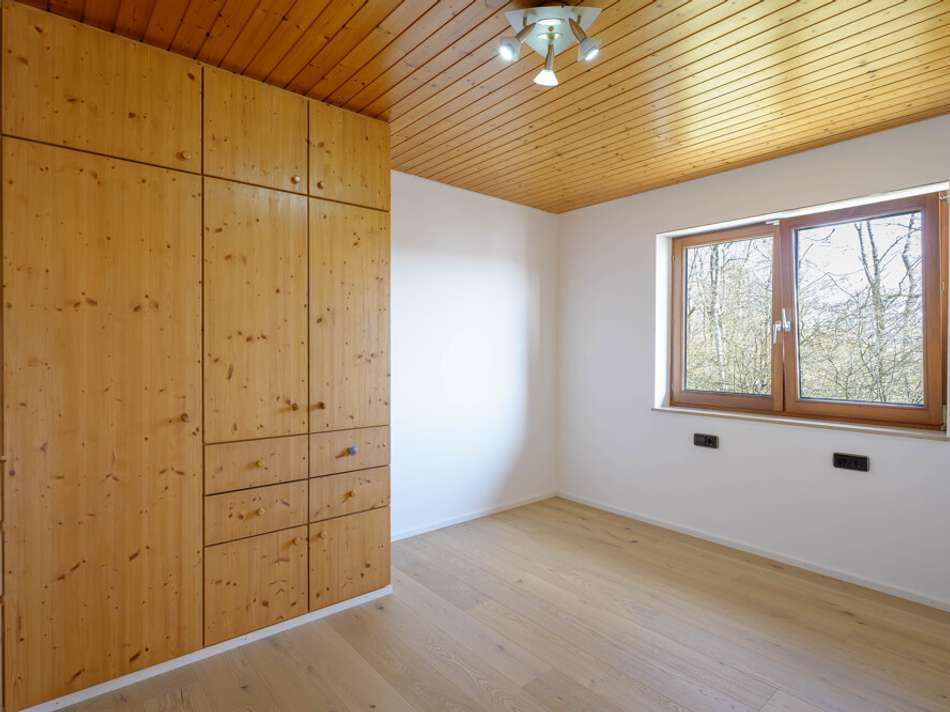 Kinder-/ Arbeits-/ Gästezimmer