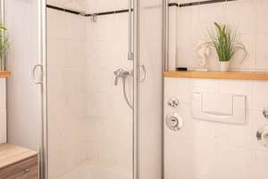 Wellness und Meer - Modernes Einzimmerapartment an der Ostseeküste – Die vollständige Adresse der Immobilie erhältst du vom Anbieter., 23570 Travemünde, Lübeck – Vorschaubild 7