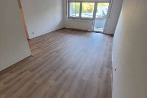 Helle 3-Zimmer Wohnung mit Balkon im 1. OG in Chemnitz-Bernsdorf – Bernsdorfer Straße 186b, 9126 Bernsdorf, Chemnitz – Vorschaubild 10