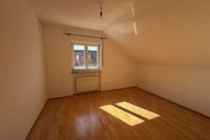 2,5-Zimmer-Dachgeschosswohnung in Ingolstadt – Zeppelinstraße 120, 85051 Südwest, Ingolstadt – Vorschaubild 5