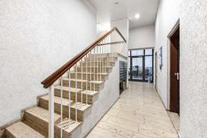 Stilvolle Maisonette mit zwei Balkonen & Stellplatz im Mauritiusviertel – Die vollständige Adresse der Immobilie erhältst du vom Anbieter., 50674 Neustadt/Süd, Köln – Vorschaubild 10