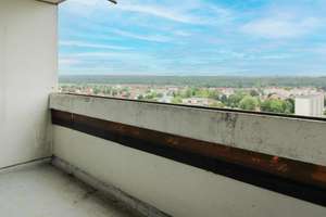 Sehr schön aufgeteilte 3-Zimmer-Wohnung mit traumhaftem Blick und Schwimmbad in Neu-Ulm – Die vollständige Adresse der Immobilie erhältst du vom Anbieter., 89231 Neu-Ulm – Vorschaubild 3