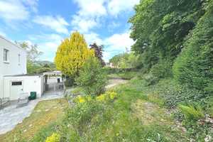 Wunderschöne Doppelhaushälfte in Trier-Irsch mit großem Grundstück, Garage und Carport! – Trier – Vorschaubild 17