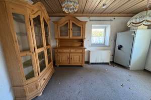 Charmantes Anwesen mit Scheune und großem Grundstück – ideal für Individualisten! – Die vollständige Adresse der Immobilie erhältst du vom Anbieter., 94428 Eichendorf – Vorschaubild 6