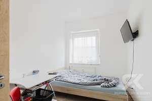 Großzügiges Mehrfamilienhaus mit Balkon, Garagen & Top-Lage - ideal für Familien oder Kapitalanleger – Die vollständige Adresse der Immobilie erhältst du vom Anbieter., 92224 Luitpoldhöhe, Amberg – Vorschaubild 10