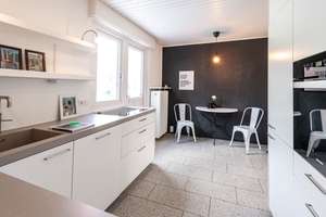 Großzügiges, außergewöhnliches Einfamilienhaus mit 6 Zimmern, Garten und Potenzial in ruhiger Lage. – Die vollständige Adresse der Immobilie erhältst du vom Anbieter., 42651 Solingen-Mitte, Solingen – Vorschaubild 7