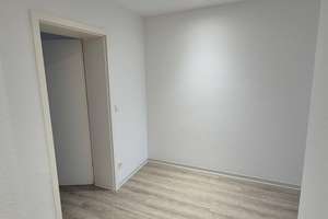 *Freiraum genießen - modernisierte 2-Zimmer-Wohnung* Tageslichtbad mit Wanne + Balkon + Aufzug – Hansemannplatz 1, 52062 Hansemannplatz, Aachen – Vorschaubild 10