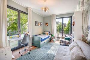 Haus-im-Haus: Großzügiges Domizil in stylischer Design-Ästhetik mit sonnigem Garten – Die vollständige Adresse der Immobilie erhältst du vom Anbieter., 81927 Englschalking, München – Vorschaubild 8