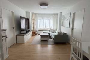 Zuhause mit vier Zimmern und Balkon in der Augsburger Innenstadt – Die vollständige Adresse der Immobilie erhältst du vom Anbieter., 86150 Lechviertel, östl. Ulrichsviertel, Augsburg – Vorschaubild 3