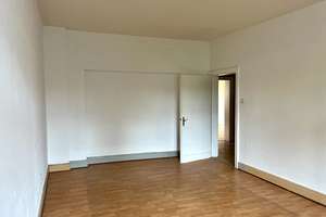 3-Zimmer-Altbauwohnung in Oberkassel: Raum für Ihre kreativen Ideen – Die vollständige Adresse der Immobilie erhältst du vom Anbieter., 40545 Oberkassel, Düsseldorf – Vorschaubild 10