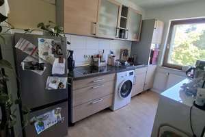 Zwei Zimmer in Köln: Helle Wohnung mit Balkon – Kurt-Alder-Str. 8, 51061 Flittard, Köln – Vorschaubild 2