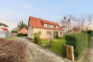 Einfamilienhaus und Doppelhaushälfte auf zwei separaten Flurstücken in Nienburg! – Die vollständige Adresse der Immobilie erhältst du vom Anbieter., 31582 Nienburg (Weser) – Vorschaubild 2