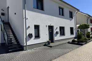 Moderne 4-Zimmer-Neubauwohnung mit Einbauküche und Garten in Reislingen/Wiesengarten – Die vollständige Adresse der Immobilie erhältst du vom Anbieter., 38446 Reislingen, Wolfsburg – Vorschaubild 2