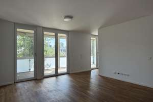 Wohnen in der Innenstadt!  
Großzügige 3-ZKB-Wohnung mit Loggia  – Die vollständige Adresse der Immobilie erhältst du vom Anbieter., 33602 Mitte, Bielefeld – Vorschaubild 2