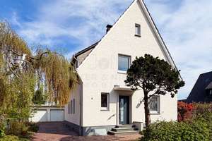 Einfamilienhaus in zentraler Lage von Steinhagen mit großem Garten – Die vollständige Adresse der Immobilie erhältst du vom Anbieter., 33803 Steinhagen – Vorschaubild 17