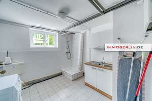IMMOBERLIN.DE - Freistehend! Sehr gepflegtes Mehrfamilienhaus nahe BER & WISTA – Die vollständige Adresse der Immobilie erhältst du vom Anbieter., 12437 Baumschulenweg, Berlin – Vorschaubild 17