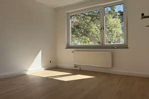 *Erstbezug nach Sanierung* - Moderne und großzügige 4-Zimmer-Wohnung